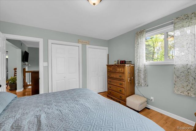 5610 Croswell Road, Waterford Charter Township, MI 48327
