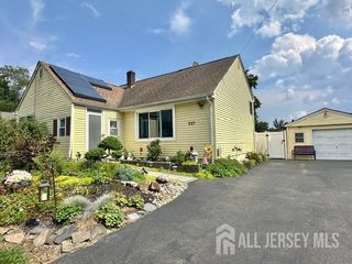 227 Old Stage Road, Spotswood, NJ 08884