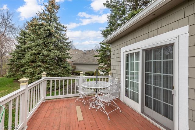 71 Haskell Drive, Bratenahl, OH 44108