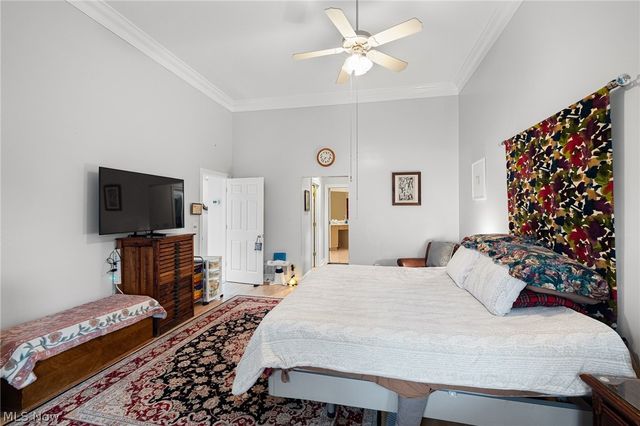 71 Haskell Drive, Bratenahl, OH 44108