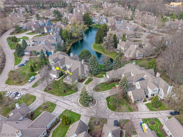 71 Haskell Drive, Bratenahl, OH 44108