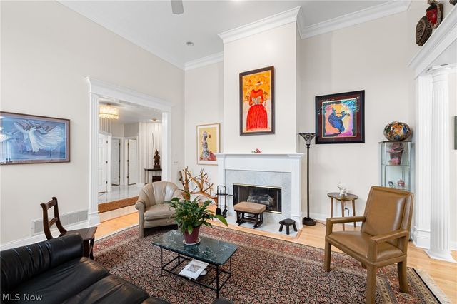 71 Haskell Drive, Bratenahl, OH 44108