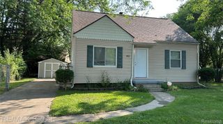 1902 Crestbrook Lane, Flint, MI 48507