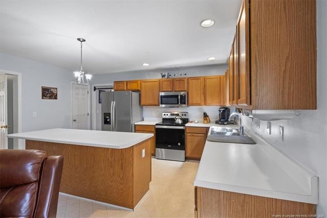 4716 Drewbridge Way, Raleigh, NC 27604