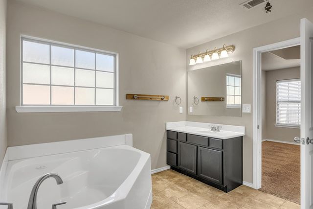 8740 Rainbow Dr, Odessa, TX 79765