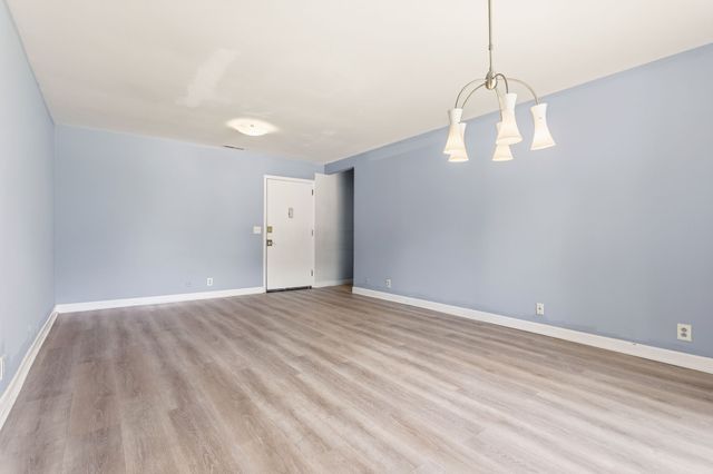 613 Hillsboro Rd Apt B21, Franklin, TN 37064