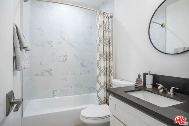 6244 De Longpre Avenue 10, Los Angeles, CA 90028