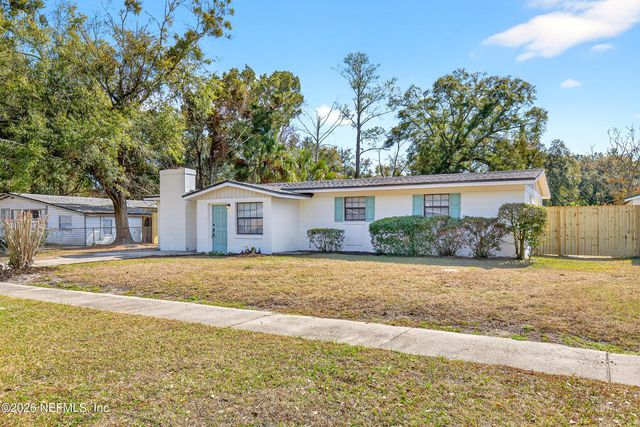 7944 GUERAD Drive N, Jacksonville, FL 32210