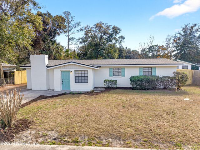 7944 GUERAD Drive N, Jacksonville, FL 32210