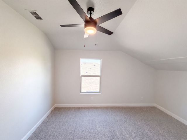 625 River Rock Drive, Azle, TX 76020