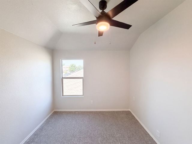 625 River Rock Drive, Azle, TX 76020