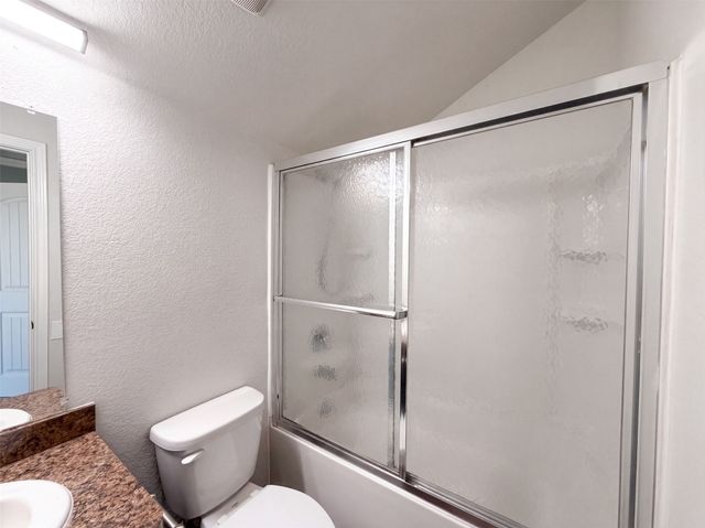 625 River Rock Drive, Azle, TX 76020