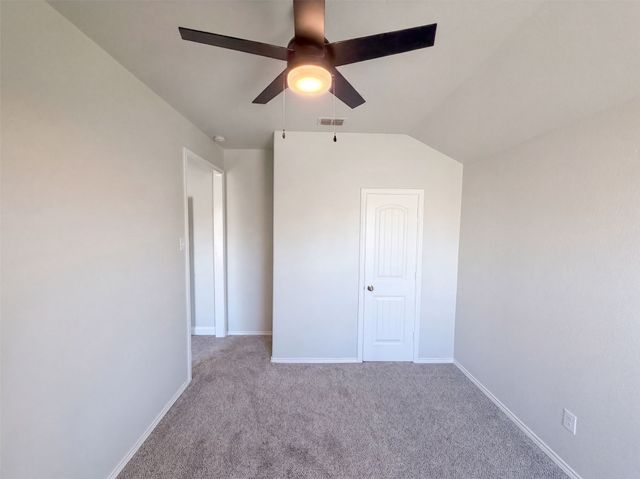 625 River Rock Drive, Azle, TX 76020