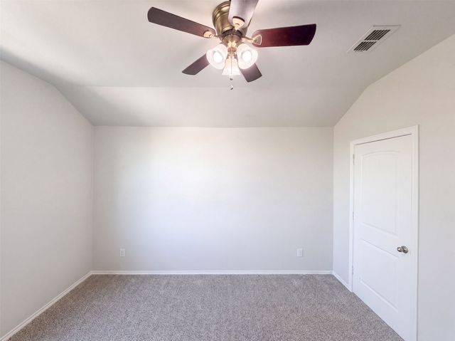 625 River Rock Drive, Azle, TX 76020