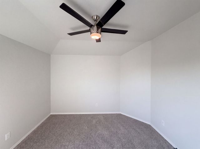 625 River Rock Drive, Azle, TX 76020