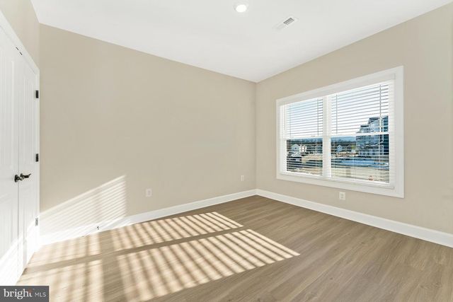 512 ABIGAIL AVE, Waynesboro, PA 17268