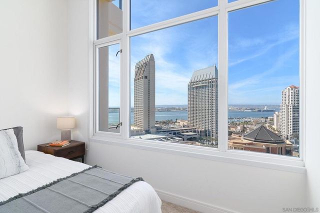 550 Front St. 1808, San Diego, CA 92101