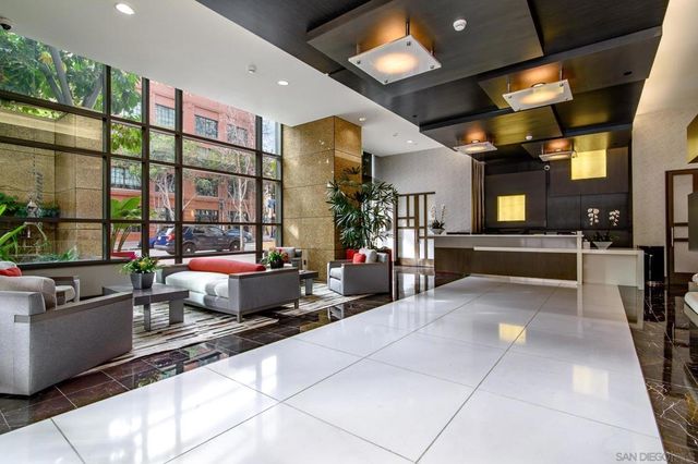 550 Front St. 1808, San Diego, CA 92101