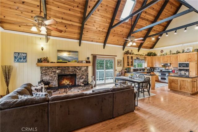 200 Birchwood, Lake Arrowhead, CA 92352