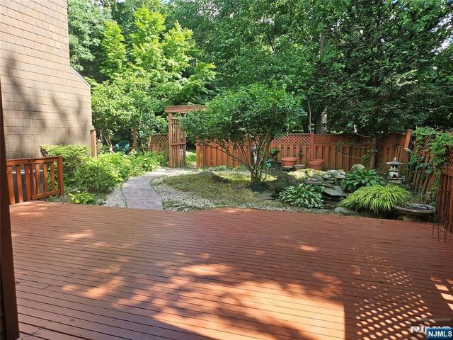 6 Old Quarry Road, Englewood, NJ 07631
