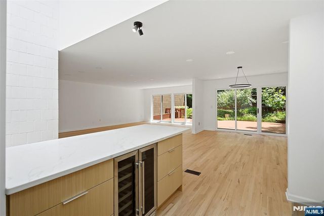 6 Old Quarry Road, Englewood, NJ 07631