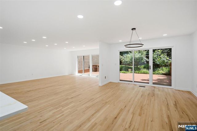 6 Old Quarry Road, Englewood, NJ 07631