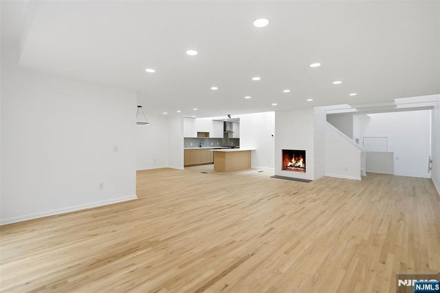6 Old Quarry Road, Englewood, NJ 07631