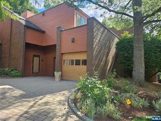 6 Old Quarry Road, Englewood, NJ 07631