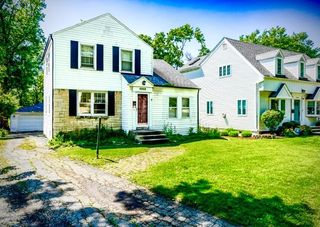 4068 Western Avenue, Western Springs, IL 60558