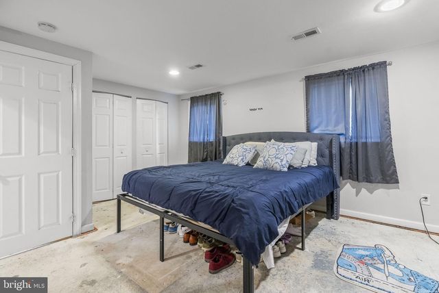 3 BIRCH AVE, Berlin, NJ 08009