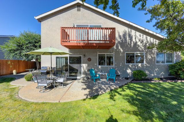 9709 Snowberry Way, Orangevale, CA 95662