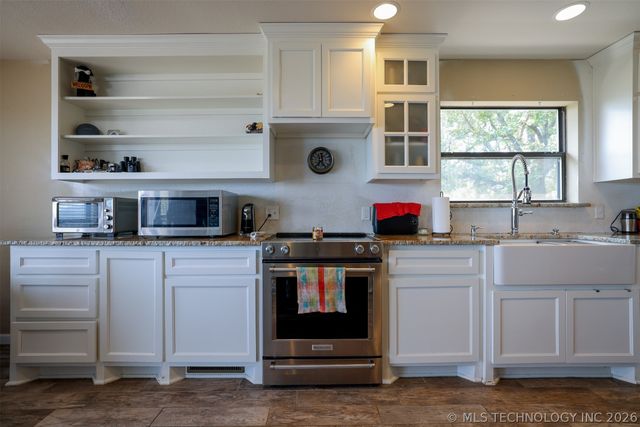 1424 S 262nd West Avenue, Sand Springs, OK 74063