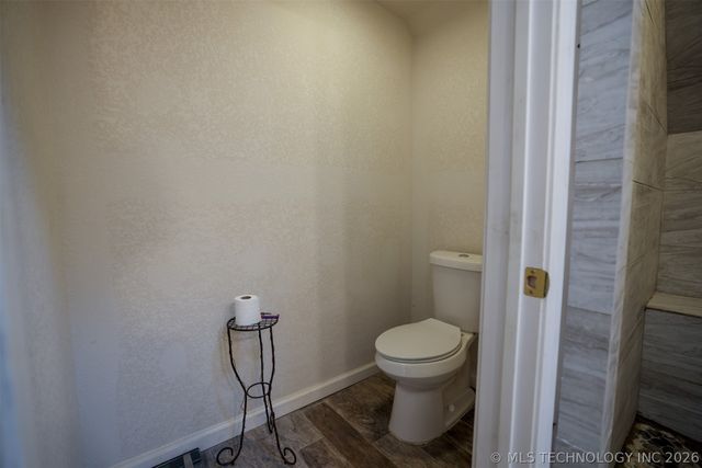 1424 S 262nd West Avenue, Sand Springs, OK 74063