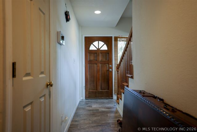 1424 S 262nd West Avenue, Sand Springs, OK 74063