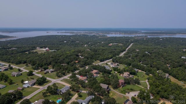 1424 S 262nd West Avenue, Sand Springs, OK 74063