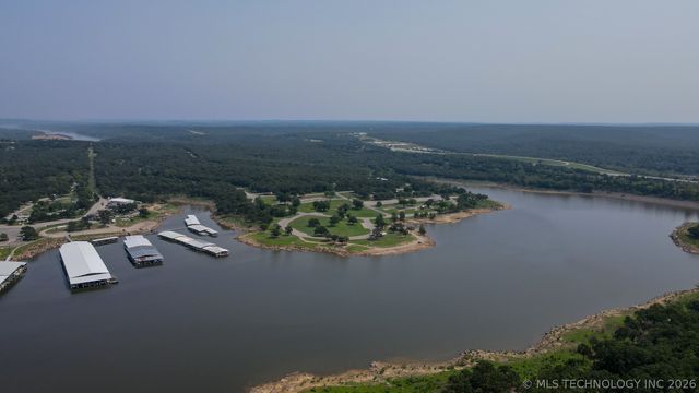 1424 S 262nd West Avenue, Sand Springs, OK 74063