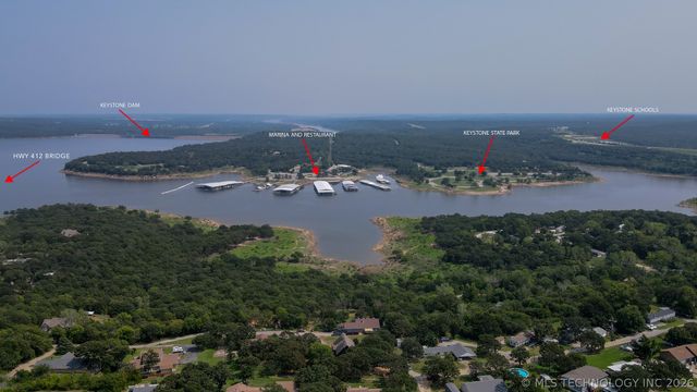 1424 S 262nd West Avenue, Sand Springs, OK 74063