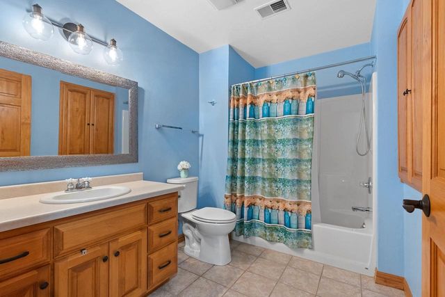 1124 HEYERDAHL HEIGHTS, Hobart, WI 54155