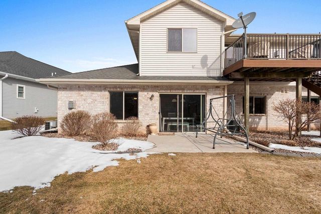 1124 HEYERDAHL HEIGHTS, Hobart, WI 54155