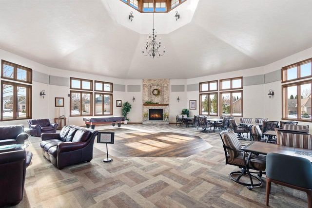 1124 HEYERDAHL HEIGHTS, Hobart, WI 54155