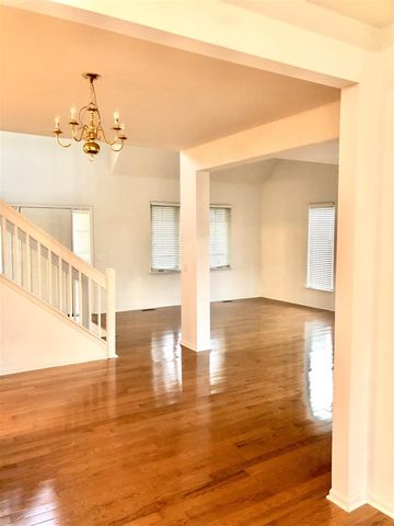 6145 Gabrielle Avenue, Ann Arbor, MI 48103