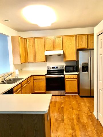 6145 Gabrielle Avenue, Ann Arbor, MI 48103