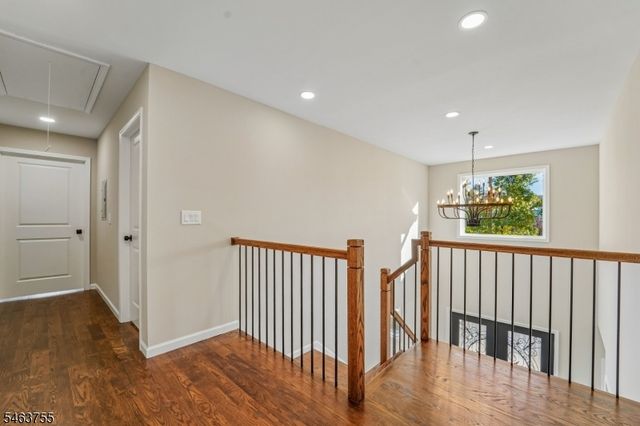 6 Chamberlain Ln, Mount Olive Twp., NJ 07828