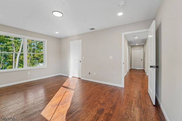 6 Chamberlain Ln, Mount Olive Twp., NJ 07828