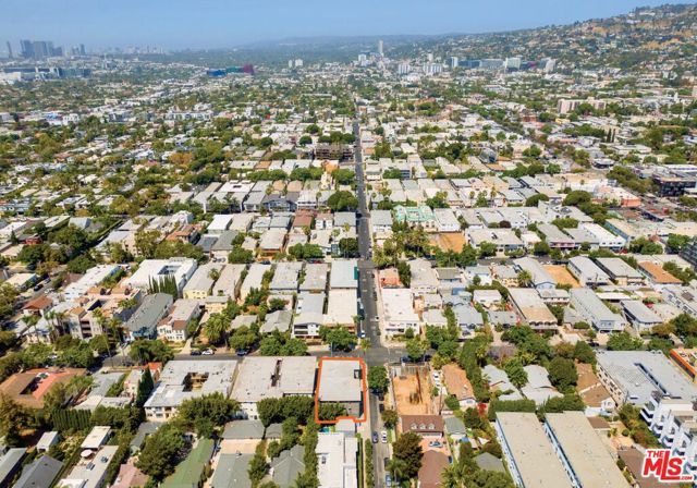7452 Romaine Street, West Hollywood, CA 90046