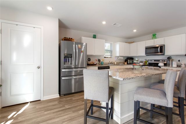 1515 Hendon Drive, Walhalla, SC 29691