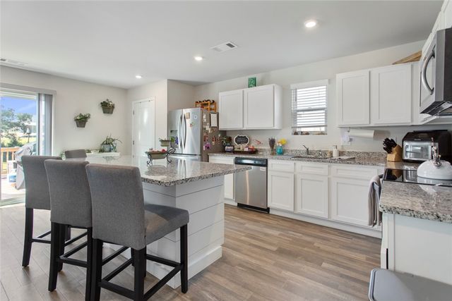 1515 Hendon Drive, Walhalla, SC 29691