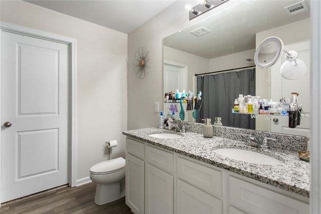 1515 Hendon Drive, Walhalla, SC 29691