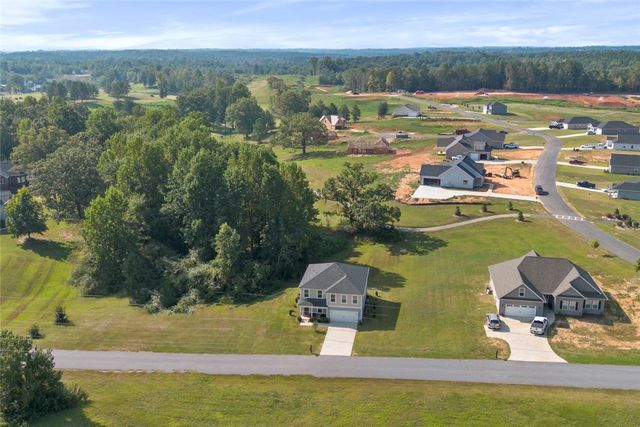 1515 Hendon Drive, Walhalla, SC 29691