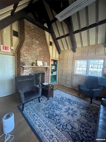 60 Westervelt Avenue, Tenafly, NJ 07670